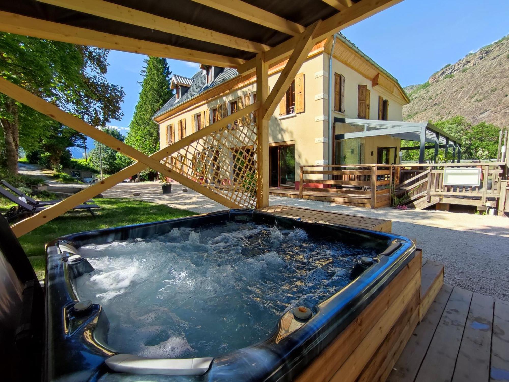 Bo Lodge Le Bourg-d'Oisans Luaran gambar